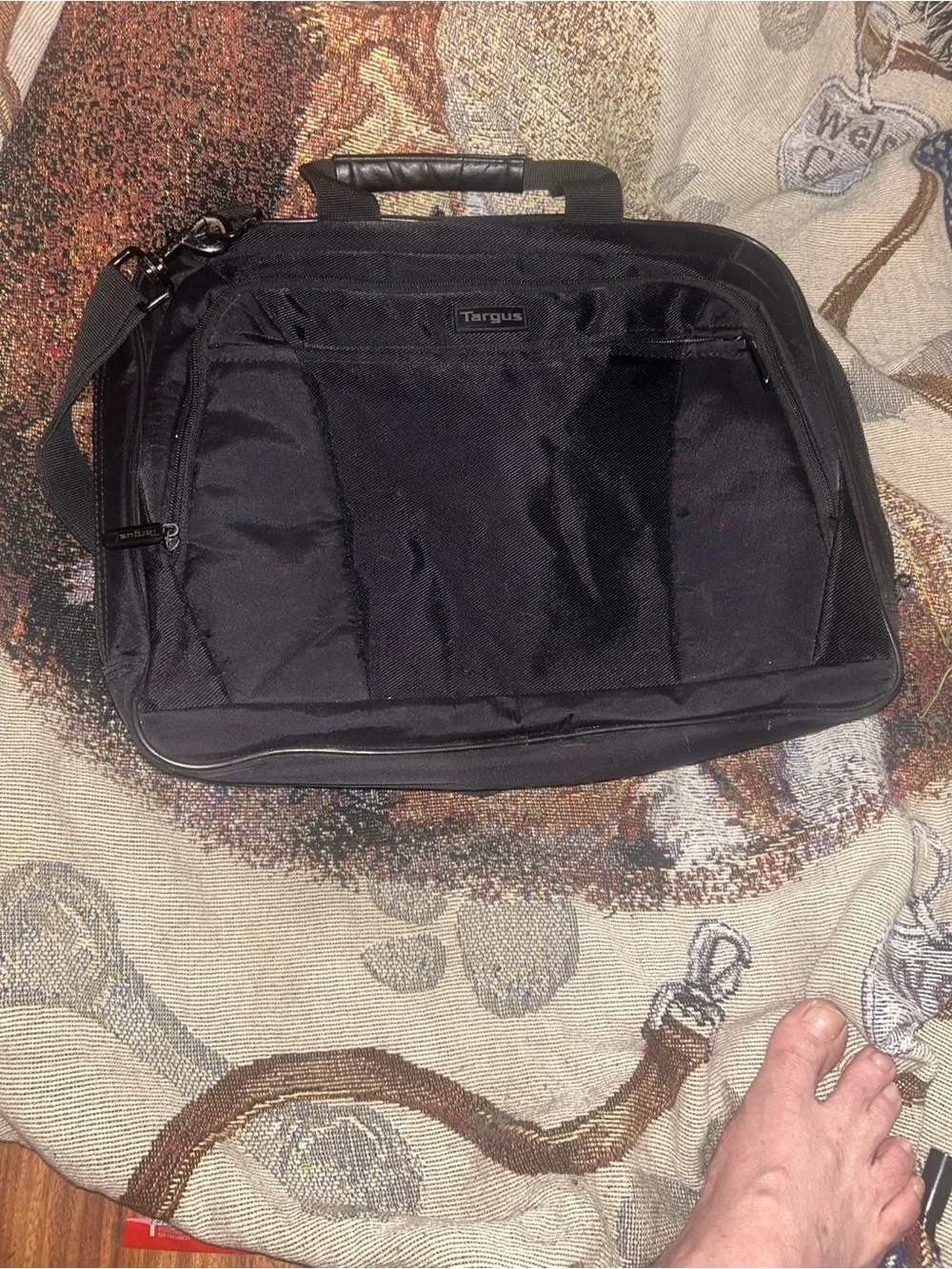 Targus Black Men's Laptop Briefcase with Padded Compartments